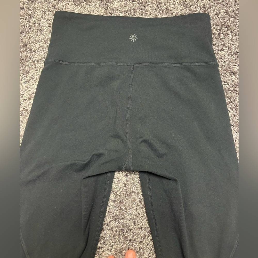 ATHLETA Black LEGGINGS with Gold Zipper side, Size X- SMALL - Picture 13 of 14